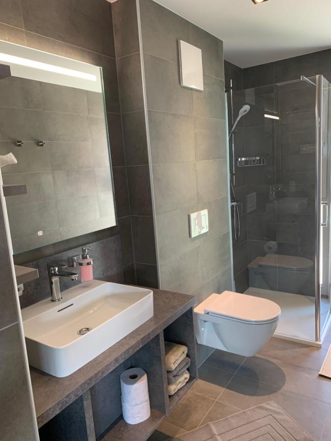 Lieblingsplatzl - Das Apartmenthaus Drobollach am Faakersee Eksteriør billede